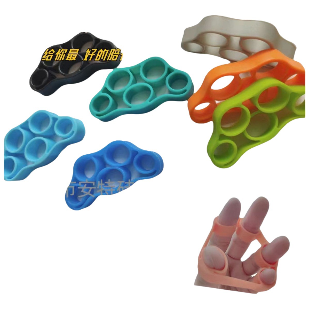 Manufacturers silicone finger trainer finger tension ring finger exerciser hand rehabilitation tension device five finger trainer
