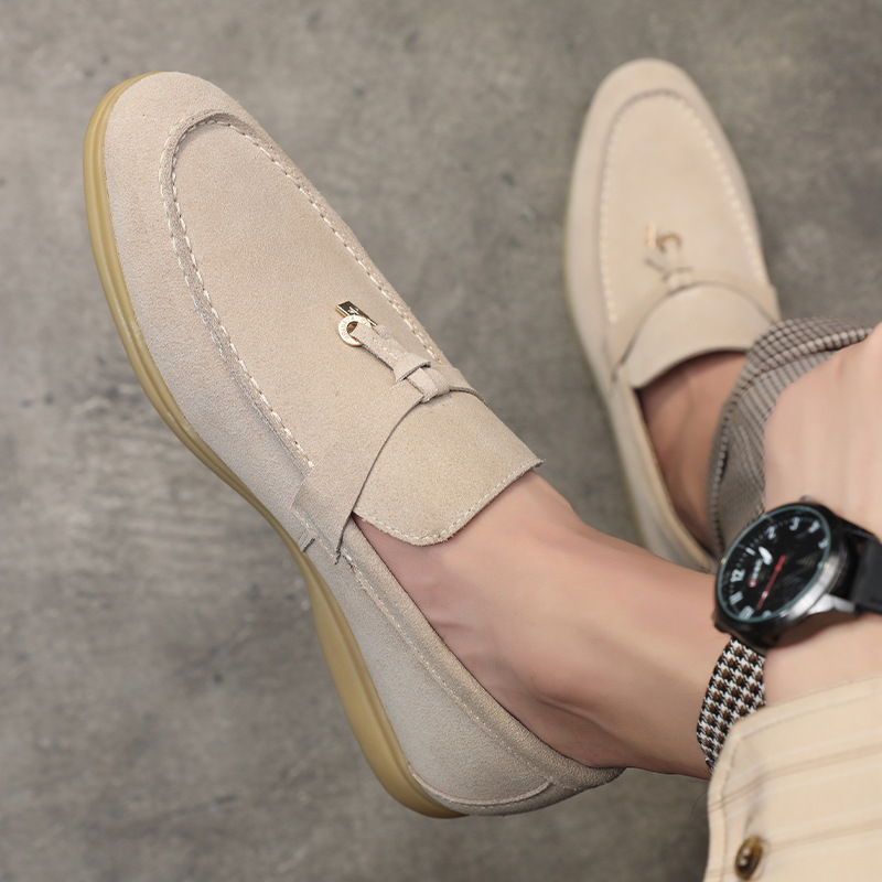 2023 Autumn New loafers men's loafers British style tassel high-grade slip-on suede leather shoes lazy shoes