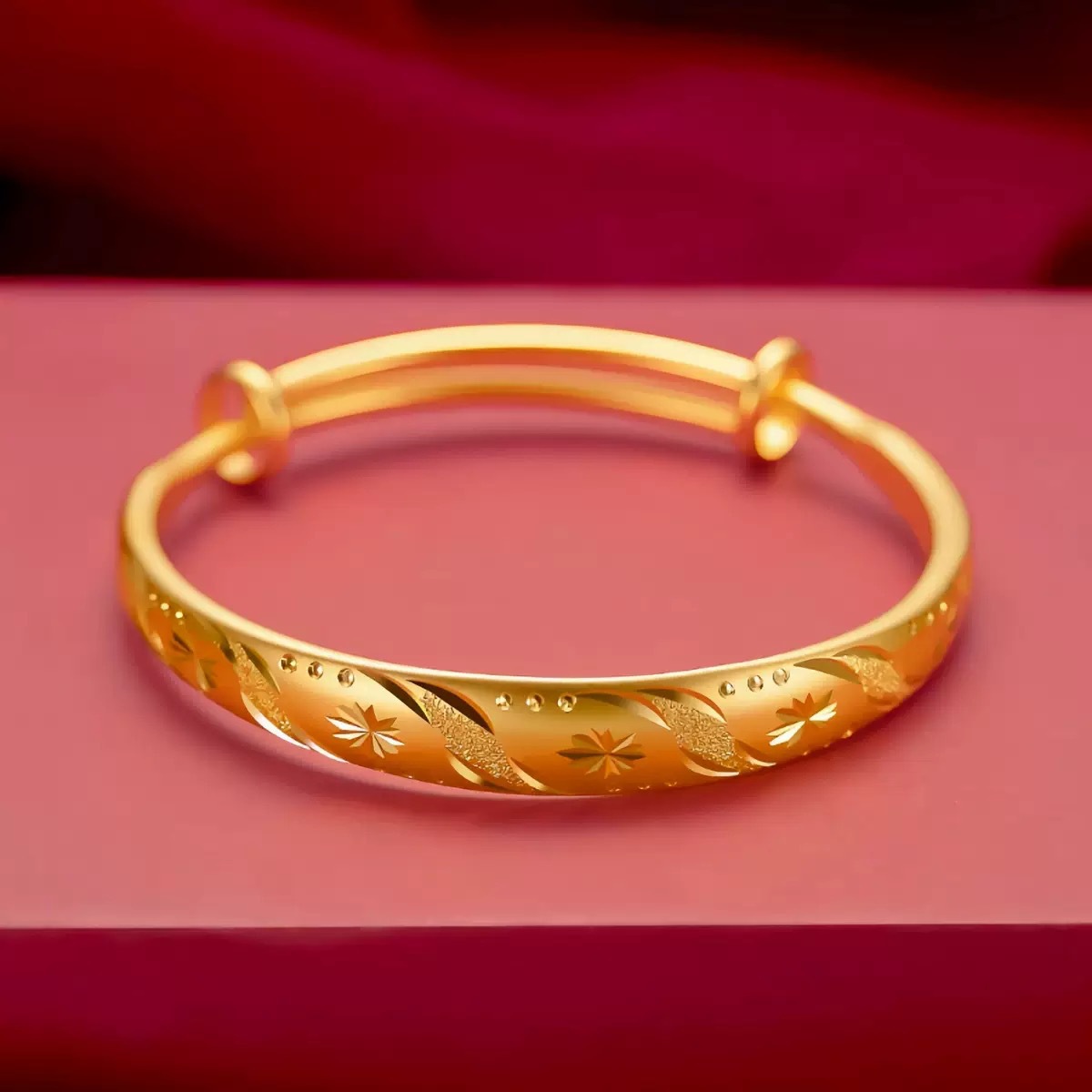 Dragon and Phoenix Chengxiang gypsophila bracelet Vietnam ancient gold solid plum blossom push-pull fashion bracelet wholesale