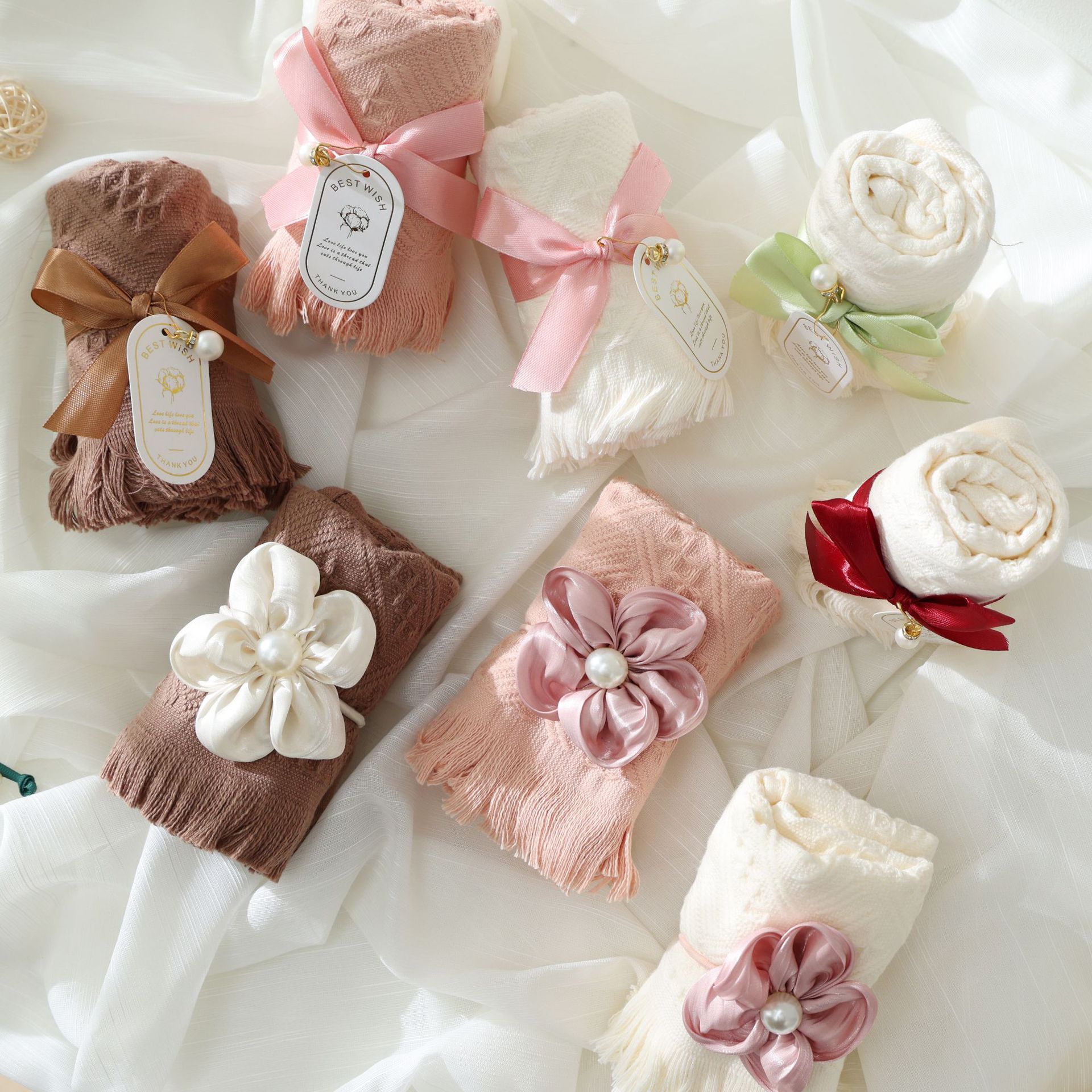 Picture of Wedding towel hand gift bridesmaid gift wedding pure cotton towel company activity opening annual meeting company small gift