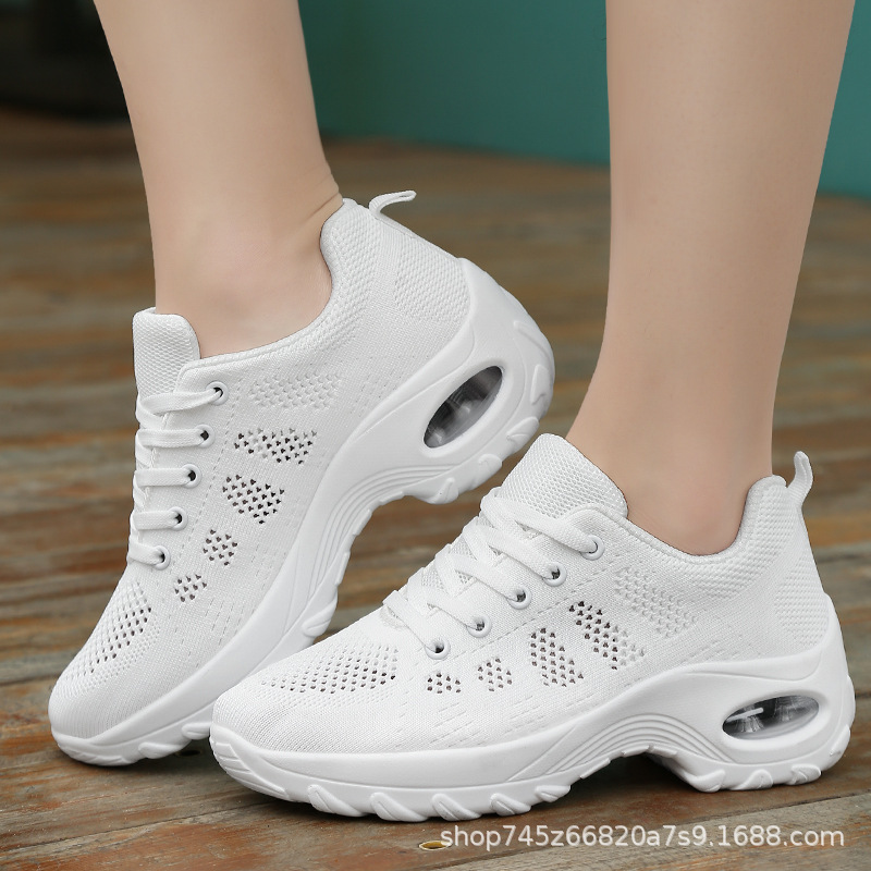 Picture of White Dance Shoes Dancing Shoes Square Dancers Soft Sole Running sneaker Lightweight Air Cushion Ghost Step Dancing Shoes New
