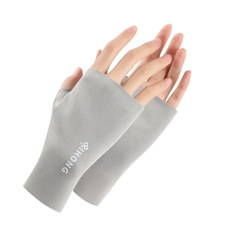 Picture of Winter warm gloves ladies fleece-lined thickened cold-proof touch screen riding hair ladies fashion cycling gloves wholesale