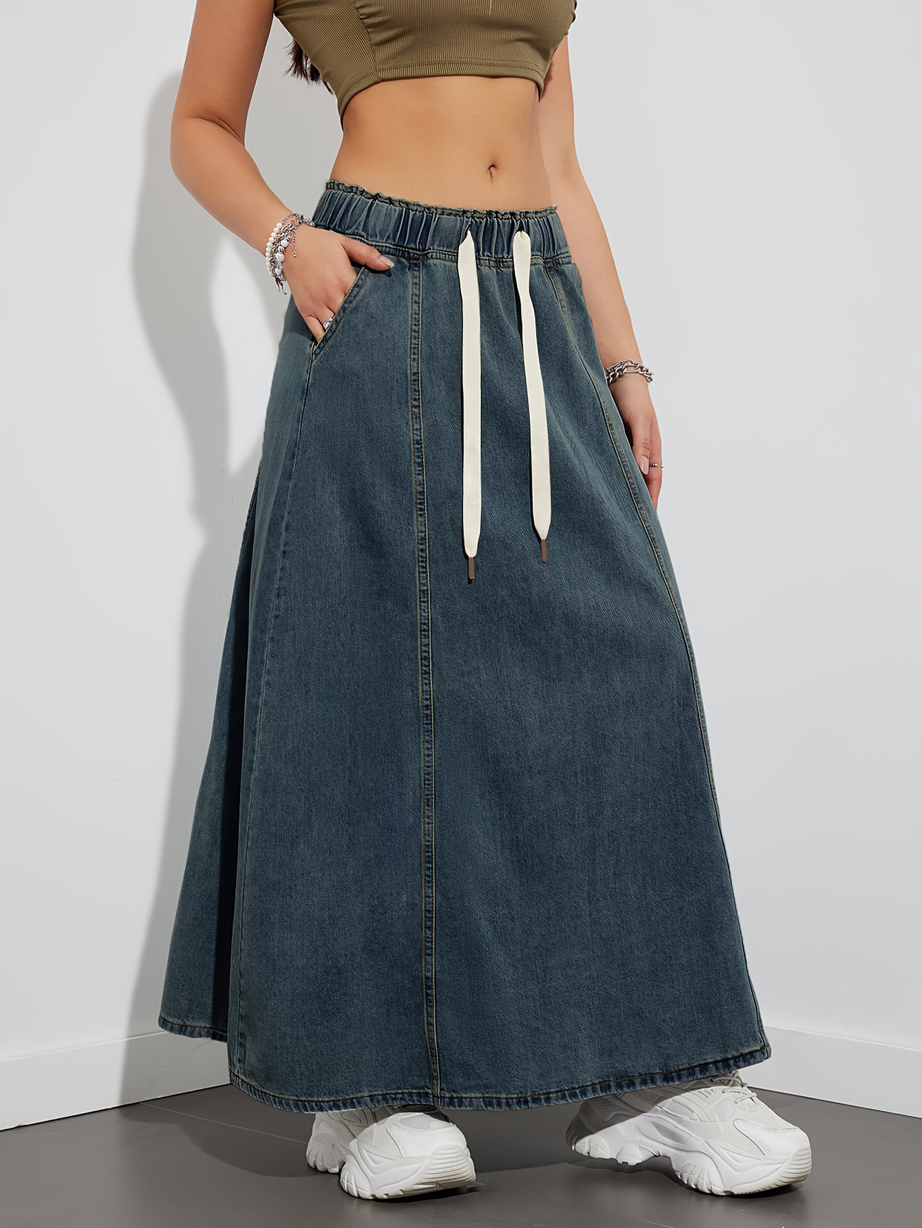 Picture of Cross-Border Foreign Trade European and American Independent Station American Design Elastic Waist Loose Large Swing Skirt Denim Skirt Women's Casual Long Skirt