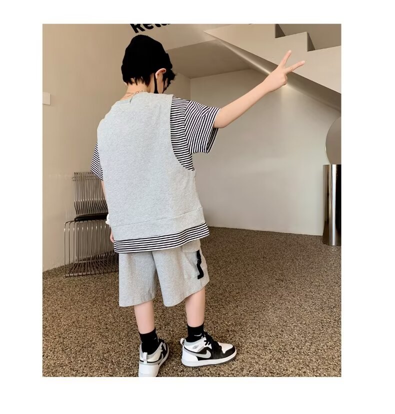 Picture of Children's Clothing Boy's Suit Summer Short-sleeved 2024 New Style Fashionable Western Style Boy's Handsome Clothes Summer Clothes