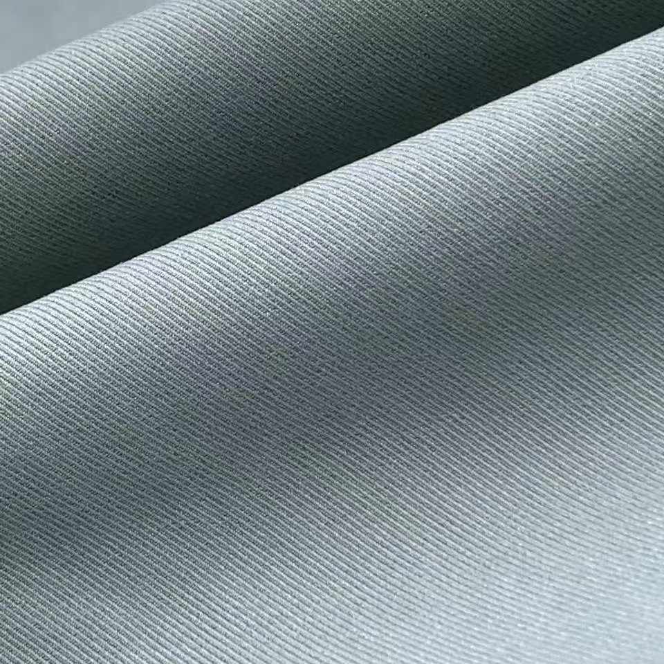 Picture of Polyester 33 twill 240g thickened 280 polyester g 33 twill 100% polyester fiber windbreaker jacket cloth