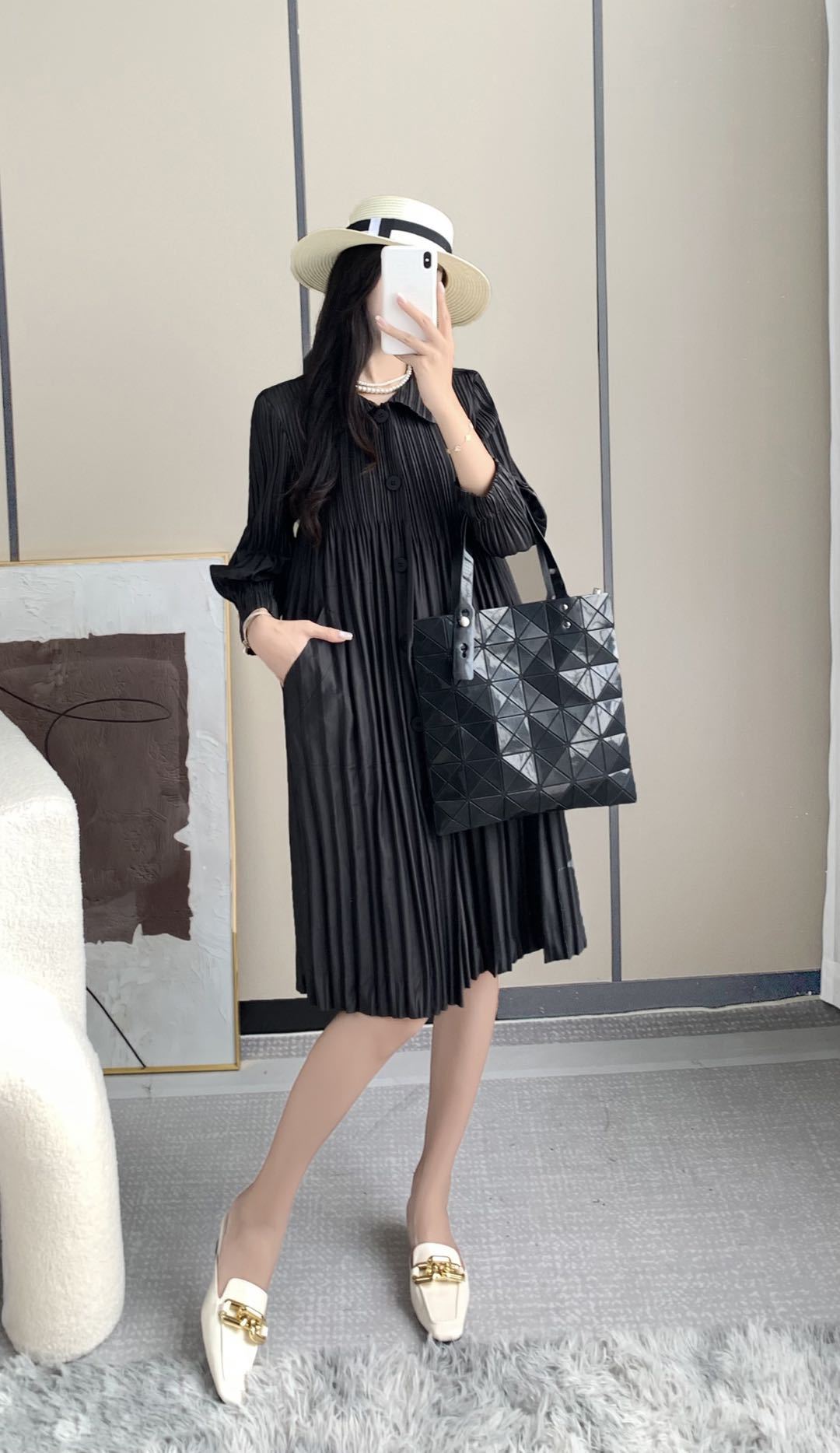 Picture of High-end Pleated Women's Jacket All-match 2024 Autumn and Winter New Elegant Casual Single-breasted Warm Long-sleeved Jacket