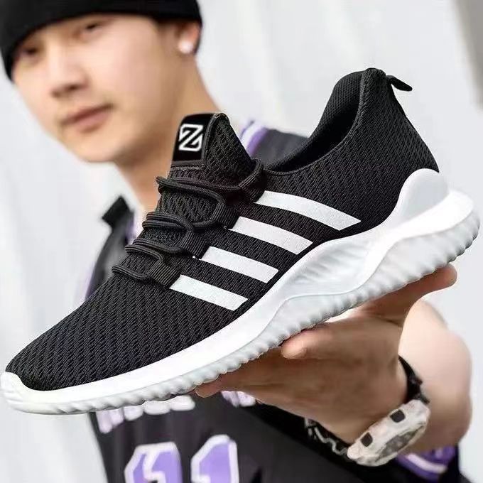 Men's 2023 New Mesh Shoes Ultra Light Running Shoes Four Seasons Couple Soft Sole Lightweight Mesh White Shoes Men's Trendy Shoes