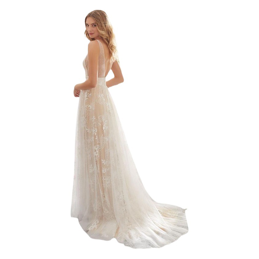 Picture of 2025 Spring European and American Export New Wedding Dress Wish Amazon Sexy V Neck Sleeveless Lace Wedding Dress