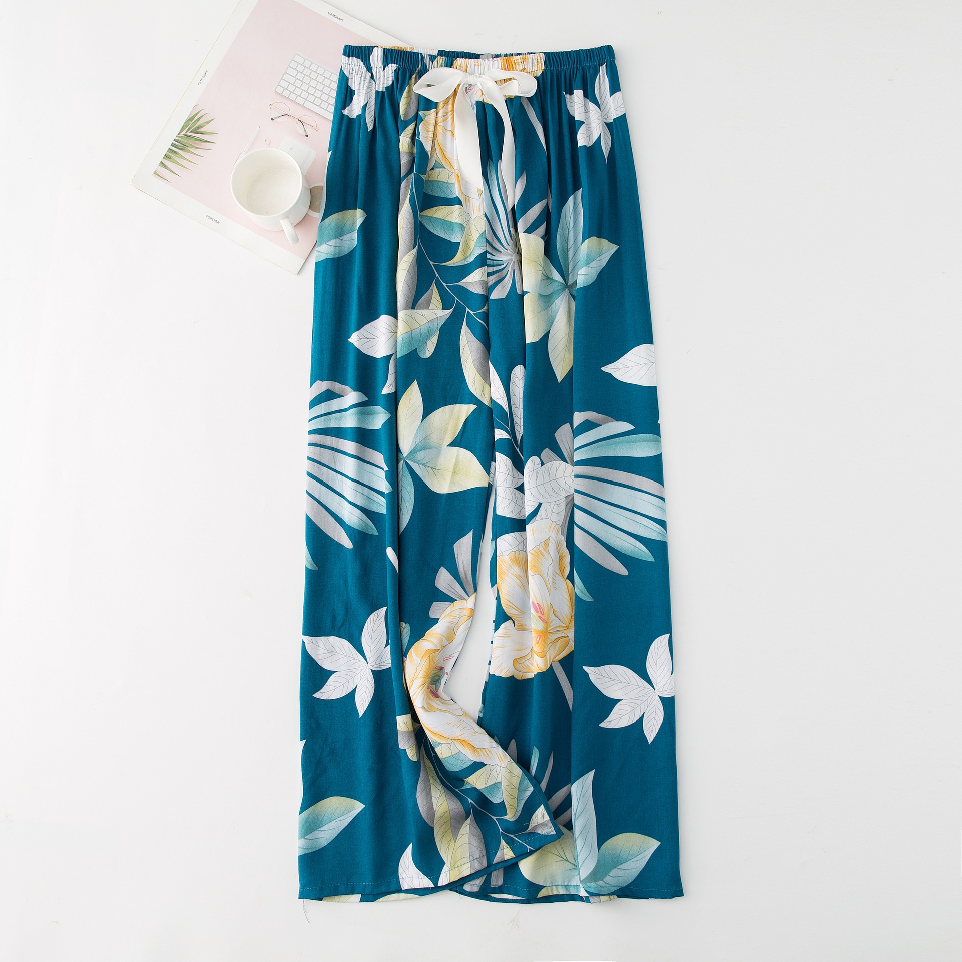 Picture of Cotton Silk Pajama Pants Women's Summer New Large Size Loose Pants Pregnant Women Can Wear Ram Cotton Thin Pants
