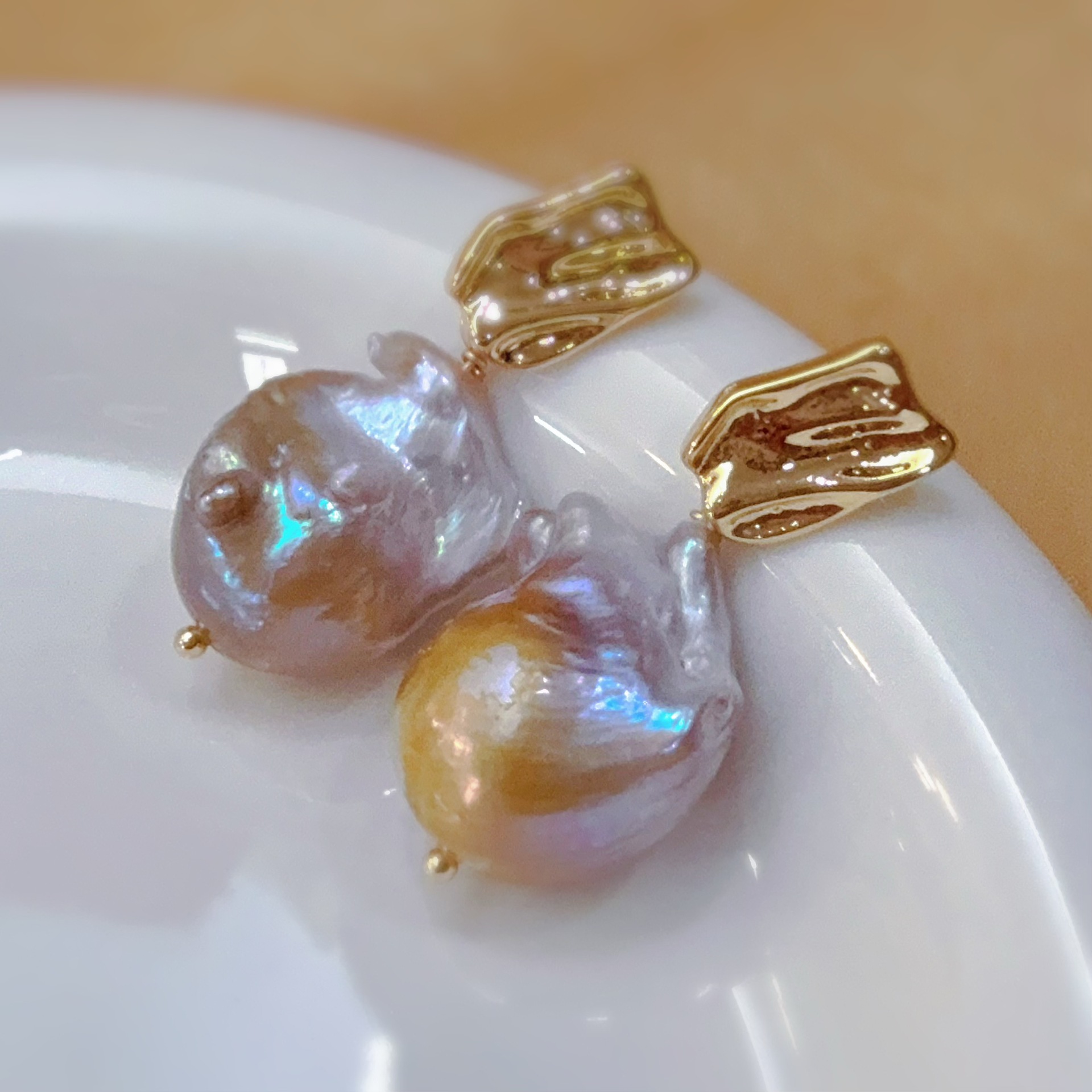 Natural Large Baroque Retro Special-shaped Pearl Silver Pin Earrings French Korean Earrings High-end Sense Niche Gentle Earrings