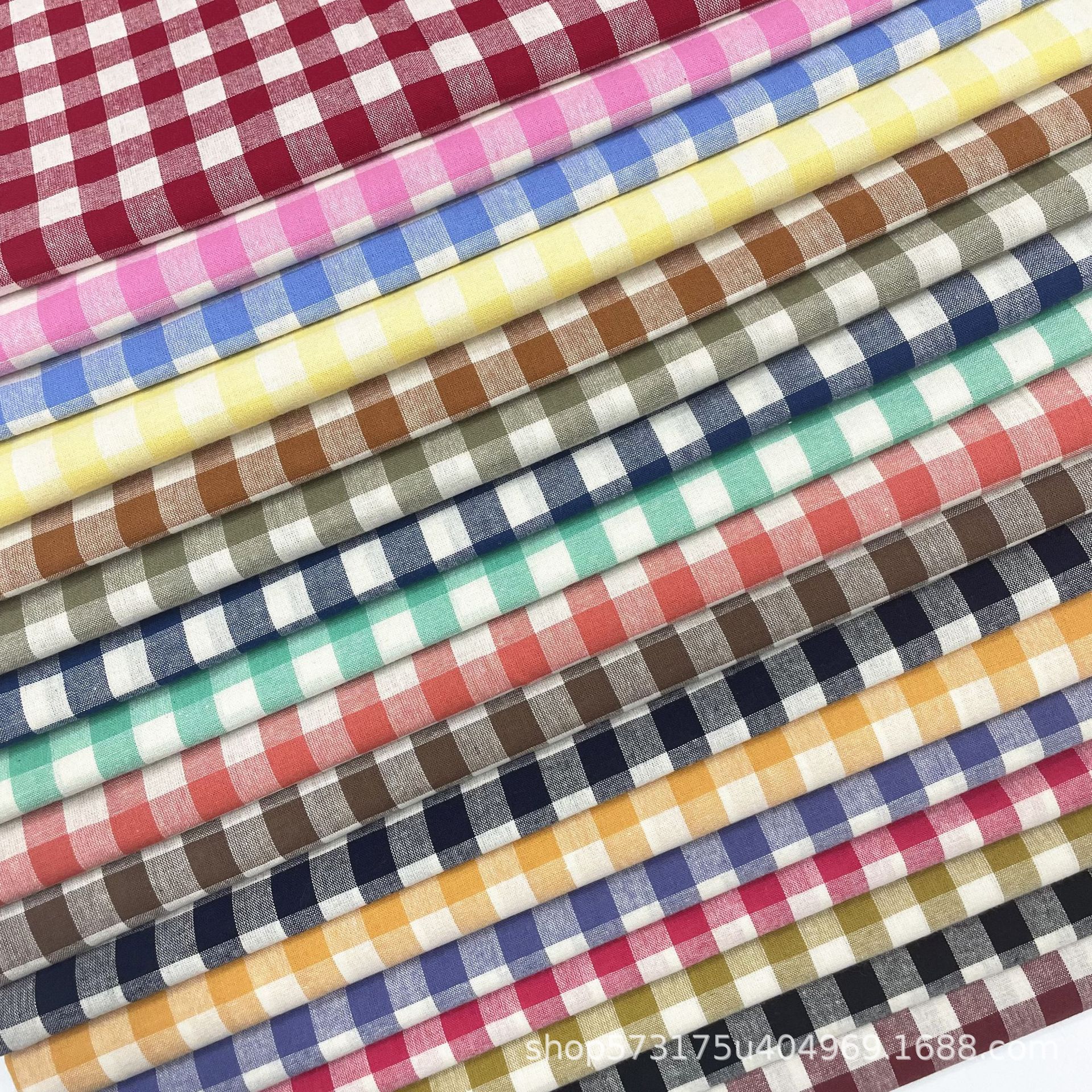 Beige bottom cotton plaid multi-color shirt fabric children's clothing fabric classic Chaoyang Plaid yarn-dyed plaid