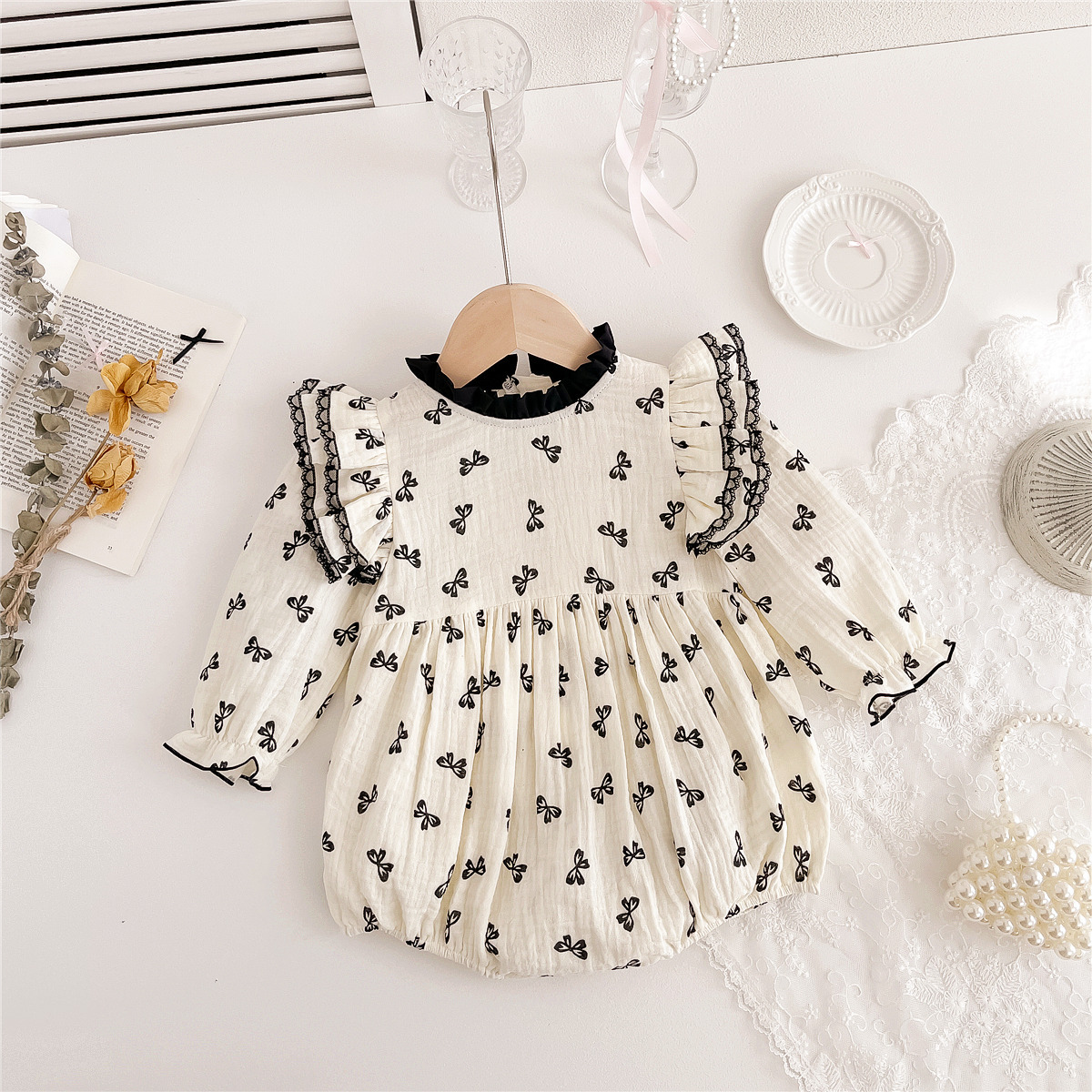 Ins Cross-border Western Style Pure Cotton Spring and Autumn Long-sleeved Bow Printed Baby Girl's Baby's Jumpsuit Princess Style Ha-ha Clothes