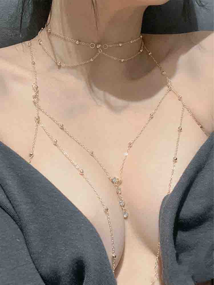 Picture of European and American Cross-Border New Pearl Body Chain Fashionable Clavicle Chain Ins Accessible Luxury Style Pearl Hot High-End Chest Chain