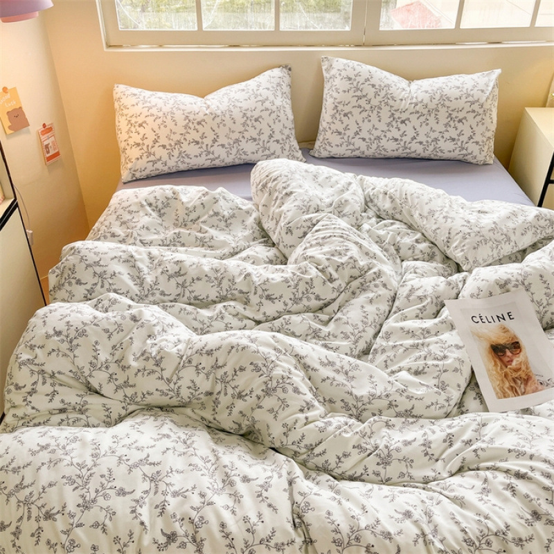 Picture of Mother and infant ins cloud feeling super soft washed wrinkled cotton four-piece set A floral fresh quilt cover dormitory bed sheets three-piece set