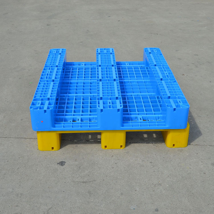 Picture of 1210 Sichuan grid plastic forklift pallet warehouse logistics pallet shelf moisture-proof board pad plastic pallet