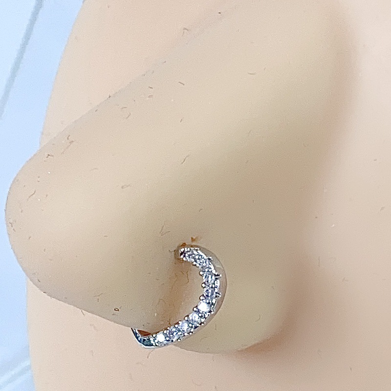 Picture of Cross-border Accessories Heart-shaped Zircon Flower Copper Nose Decoration False Nose Ring Earrings Women's Fresh Ins Style High-end Jewelry