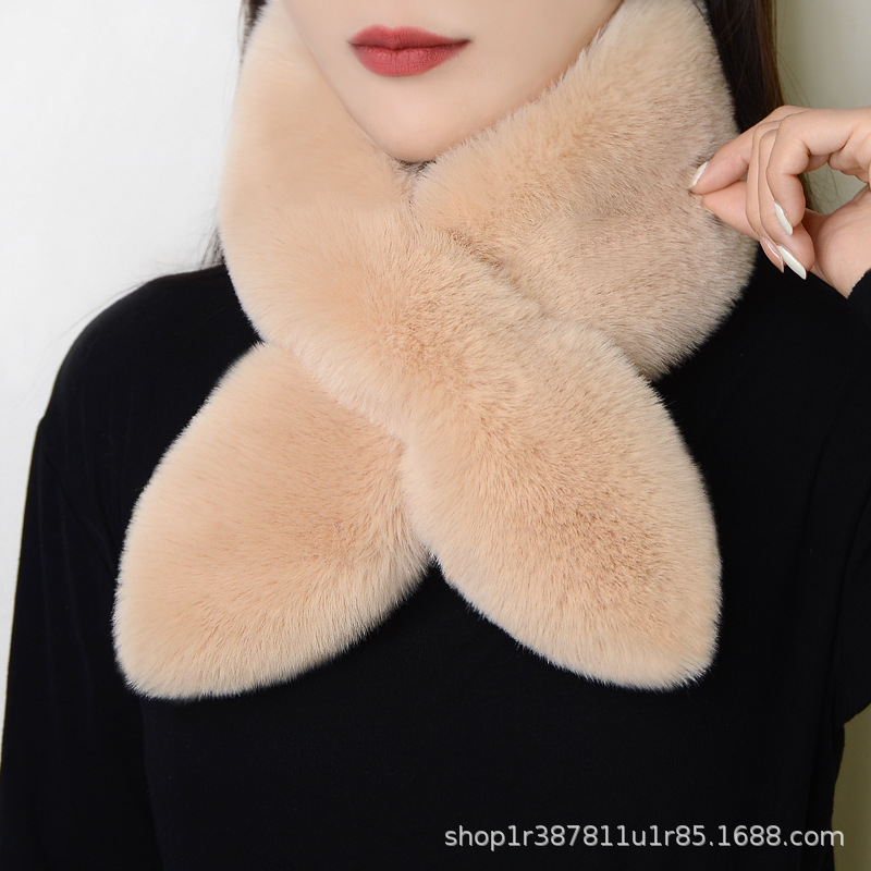 Picture of Internet Celebrity Plush Scarf Women's Winter Imitation Rex Rabbit Fur Thickened Warm Neck Protection All-match Simple Cross Fur Collar