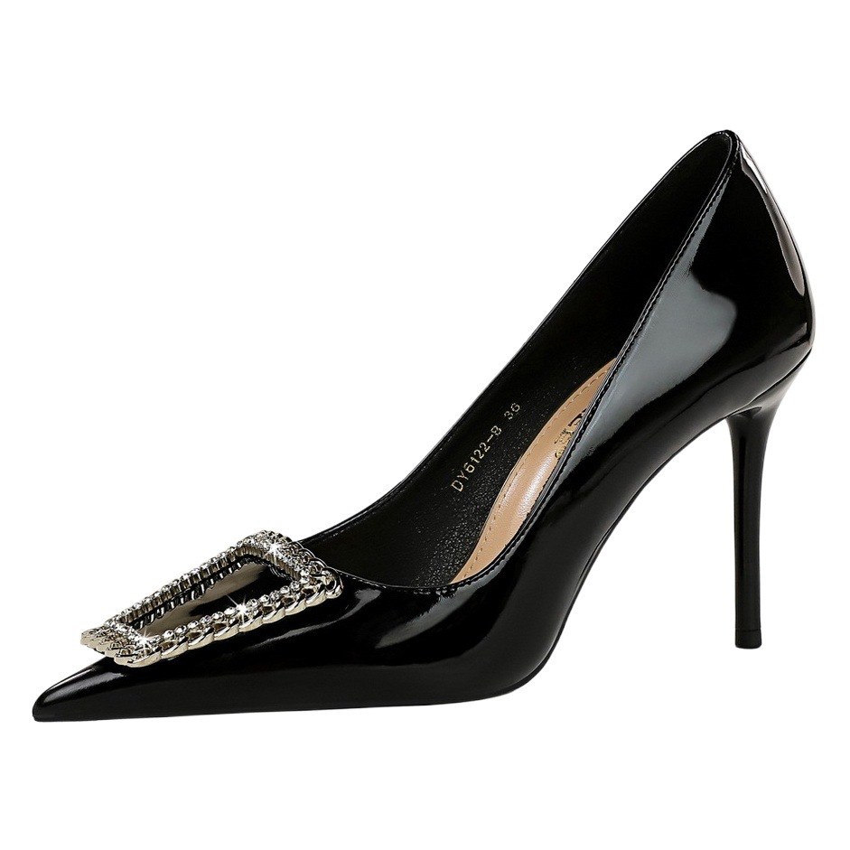 6122-8K66 European and American Banquet High Heels Women's Shoes Glossy Patent Leather Shallow Mouth Pointed Toe Metal Large Rhinestone Buckle Flats