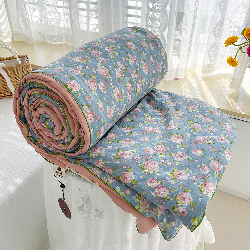 Picture of ClAss A WAshed Cotton Summer Cool Quilt ins Style Summer Soy Fiber Summer Quilt MAchine WAshAble Skin-friendly Air-conditioned Quilt WholesAle Group PurchAse
