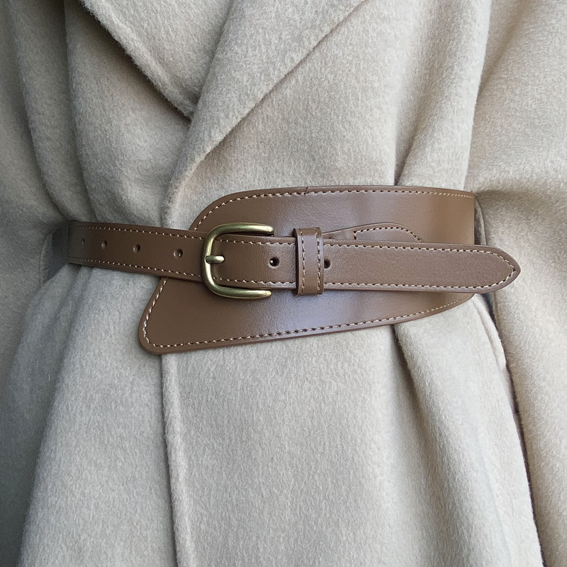 The new Korean version of women's slim dress. Shirt with slim waist seal. All-match decorative belt for all seasons