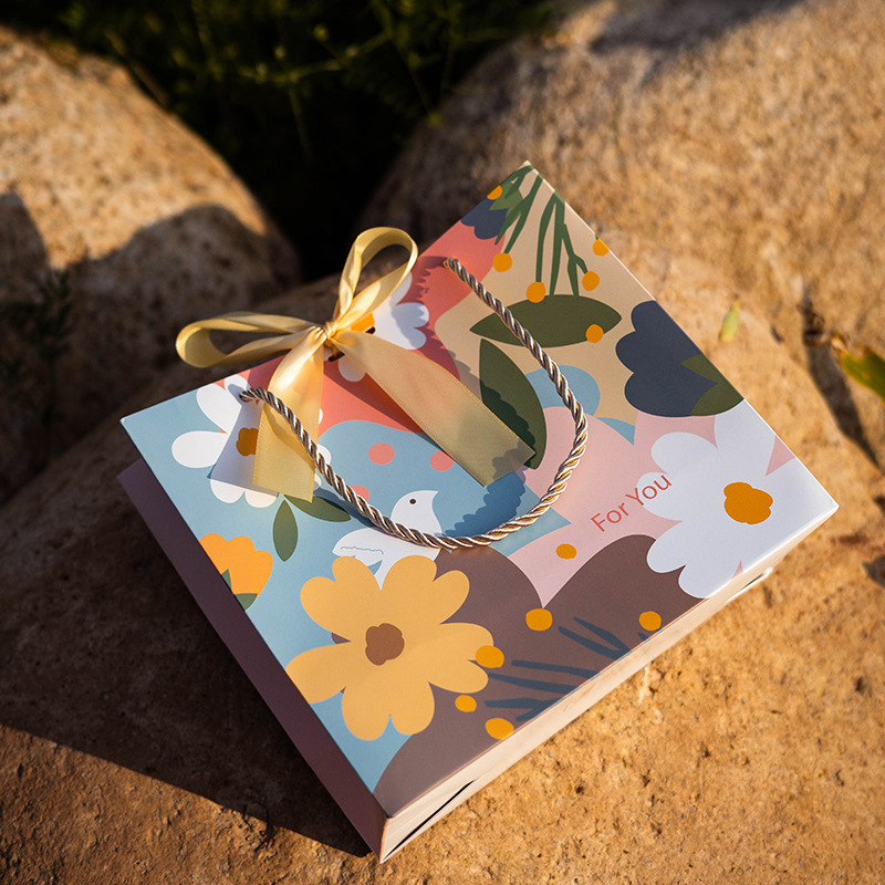 Ins Contrasting Color Gift Bag New Year Gift Packaging Bag Creative Simple Large Tote Bag Paper Bag Souvenir