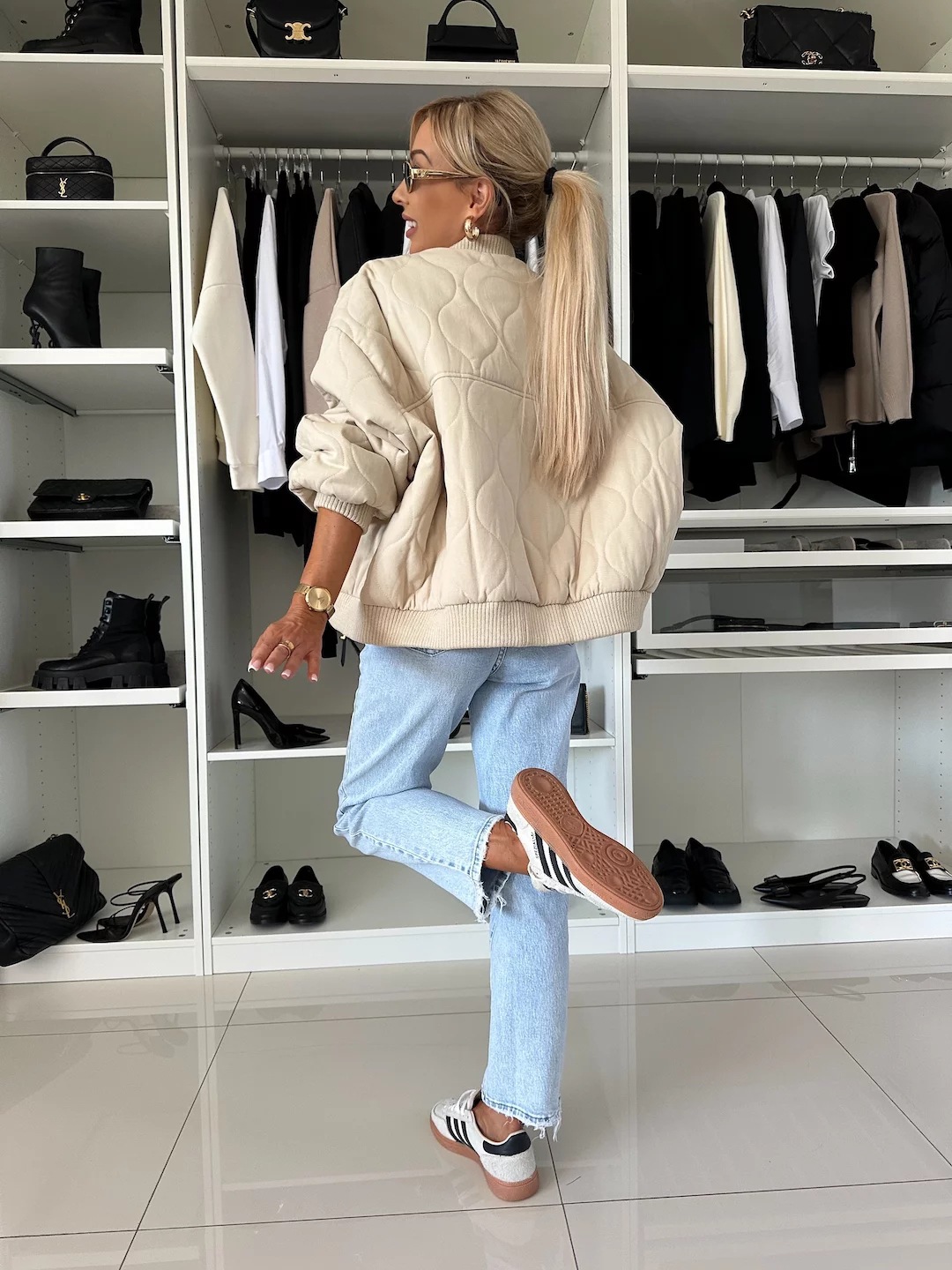 Picture of Cross-border foreign trade European and American women's clothing Amazon AliExpress 2024 winter solid color long sleeve casual button coat cotton-padded jacket