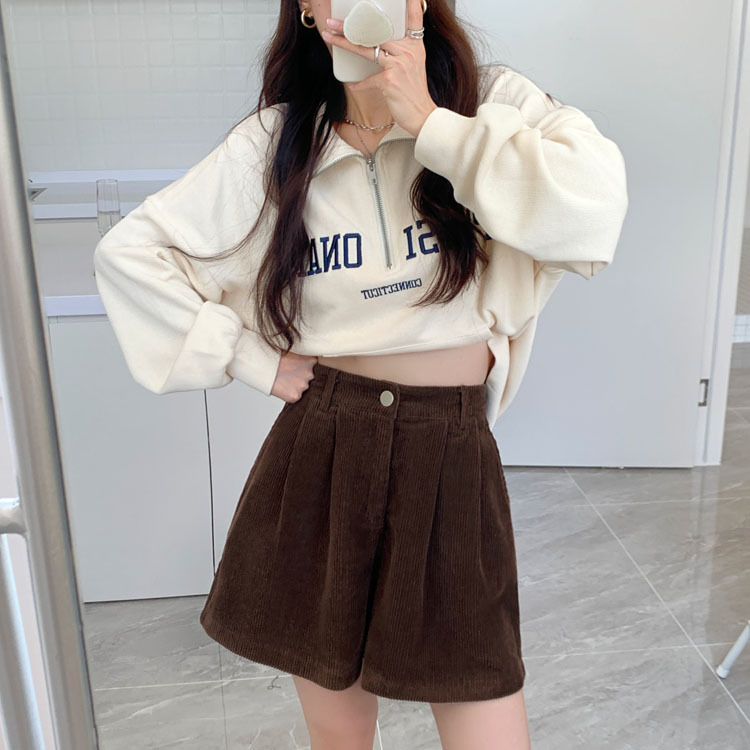 Corduroy Shorts Women's 2024 New Autumn Brown High Waist A- shaped Wide-leg Pants Casual Short Pants