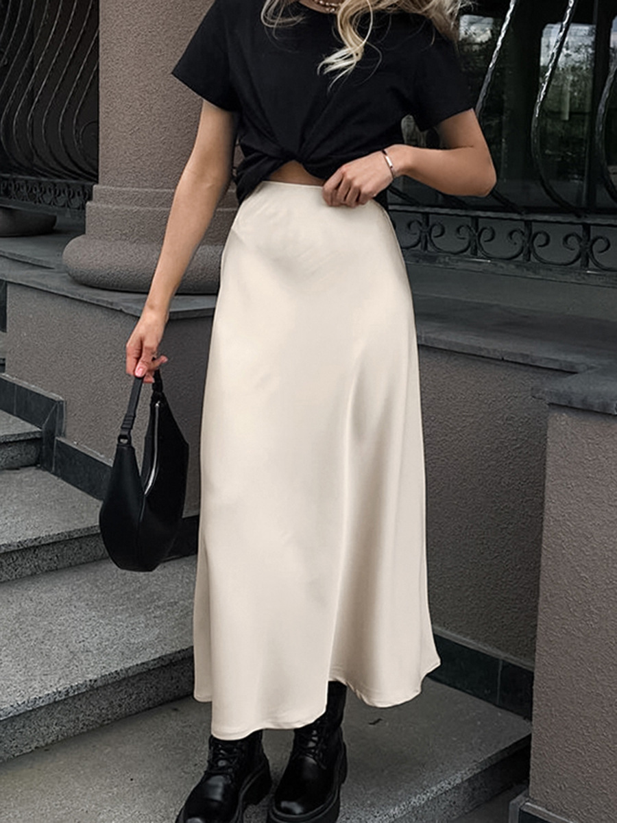 French Commuter Satin High-Waisted A-Line Skirt 2025 Spring New Style Drapedy Champagne Color Imitation Silk Long Skirt with High-End Feel