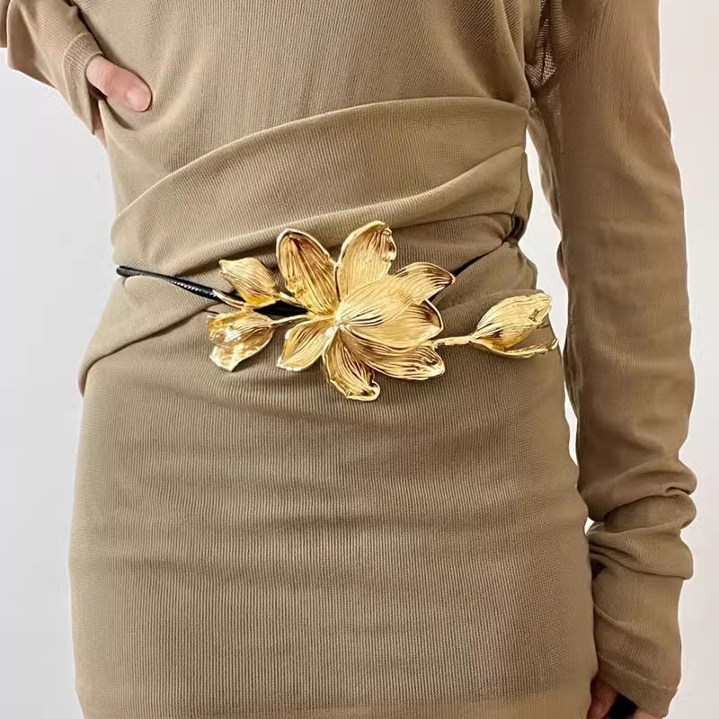 Exaggerated Golden Tulip Flower Belt with Skirt Jeans Decorative Retro Chanel Black Leather Rope Waist Chain