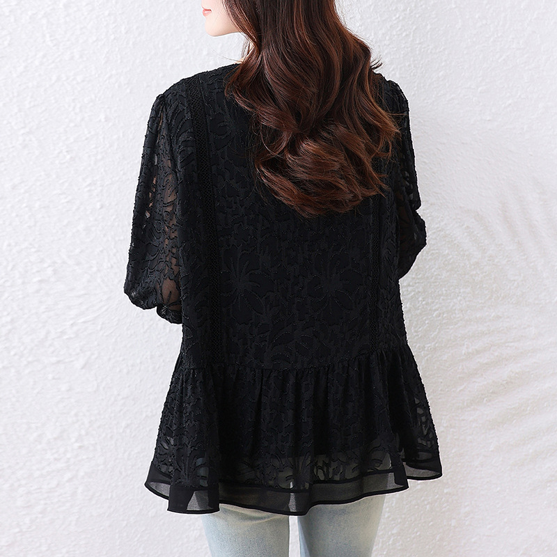 Picture of Middle-aged mother's young and foreign-style meat-covered top women's 2025 spring and summer age-reducing middle-aged and elderly temperament small shirt