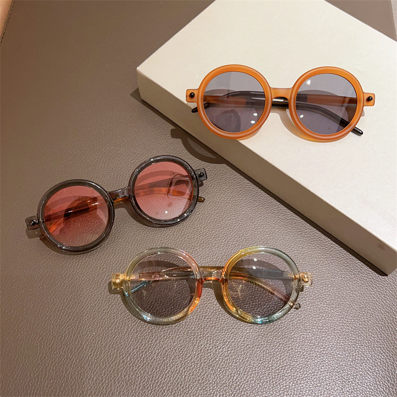 Picture of 2023 new retro literary tremolo with round frame sunglasses Europe and the United States anti-ultraviolet sunglasses cross-border wholesale