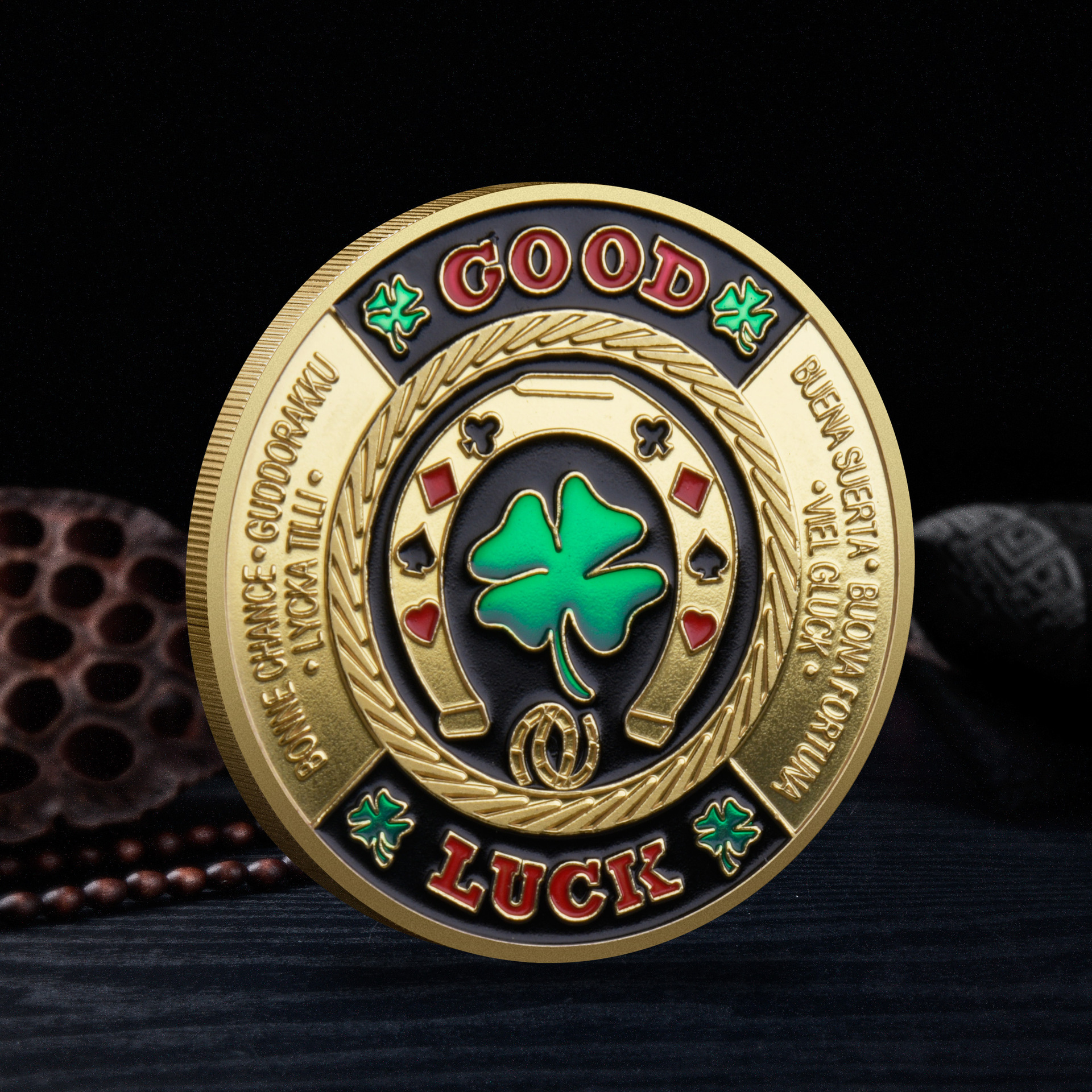 Picture of Chips Commemorative Medallion Las Vegas Lucky Gold and Silver Coin Metal Card Presser Collection Gift Cross-border