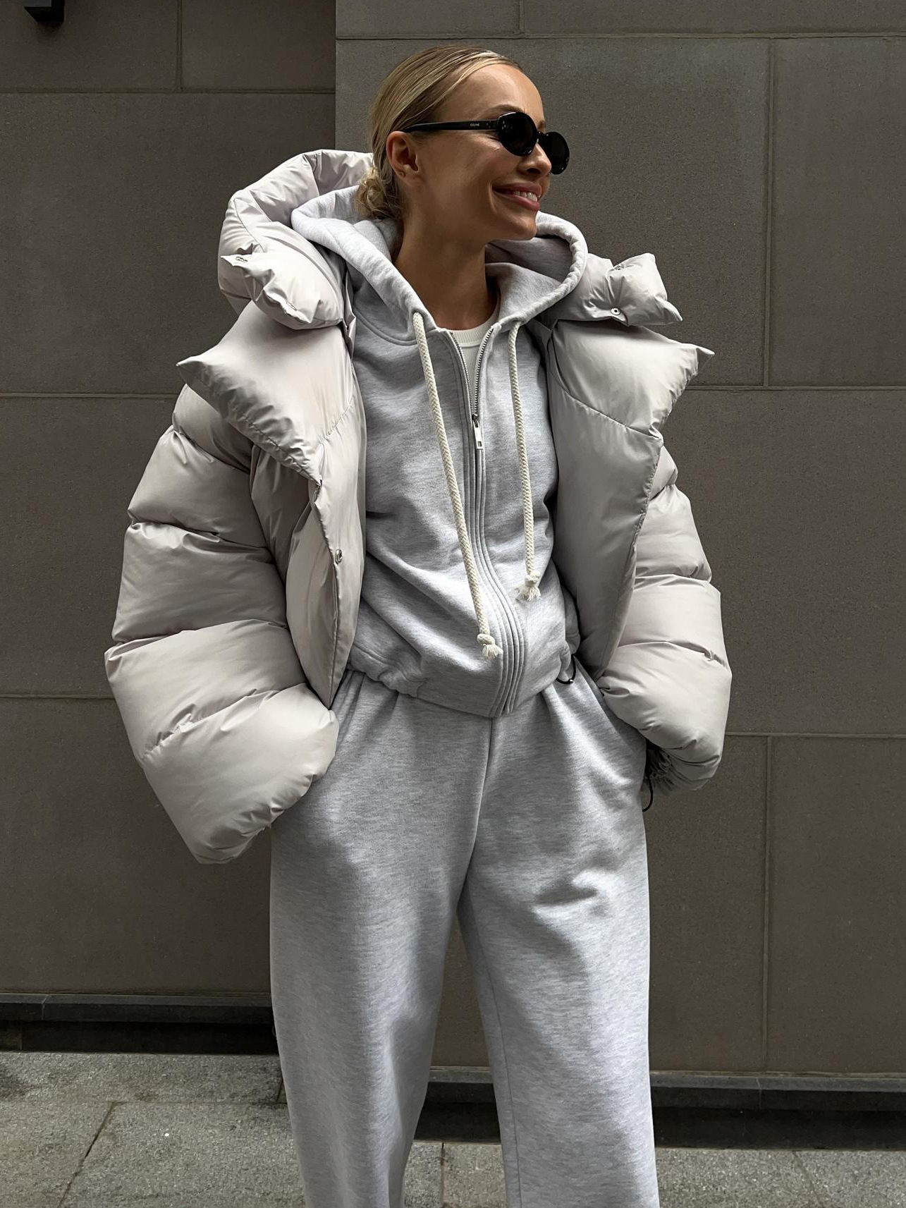 European and American cotton-padded jacket 2025 winter women's bread cotton-padded jacket trendy personalized street short hooded cotton-padded jacket