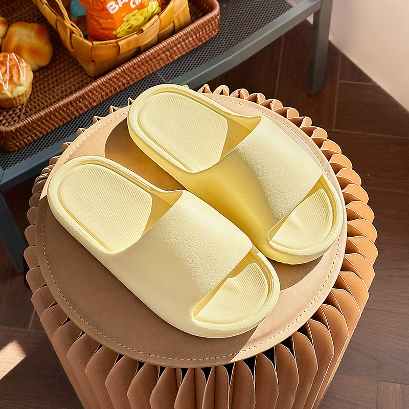 Picture of Cross-border TEMU foreign trade labeling sandals and slippers home indoor one-word drag non-slip eva slippers manufacturers wholesale