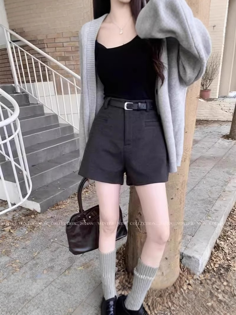 American Retro Woolen Casual Pants Shorts Women's Autumn and Winter 2024 Hot Pants Hot Pants for Hot Girls High Waist Loose Wide Leg Pants