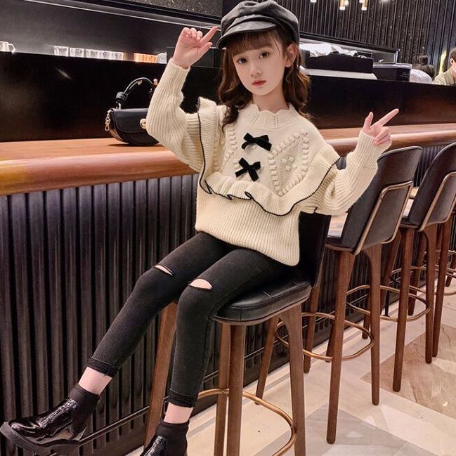 Picture of Girl's Sweater New Winter Sweet Little Girl's Sweater Western Style Warm Children's Winter Bow Base Shirt