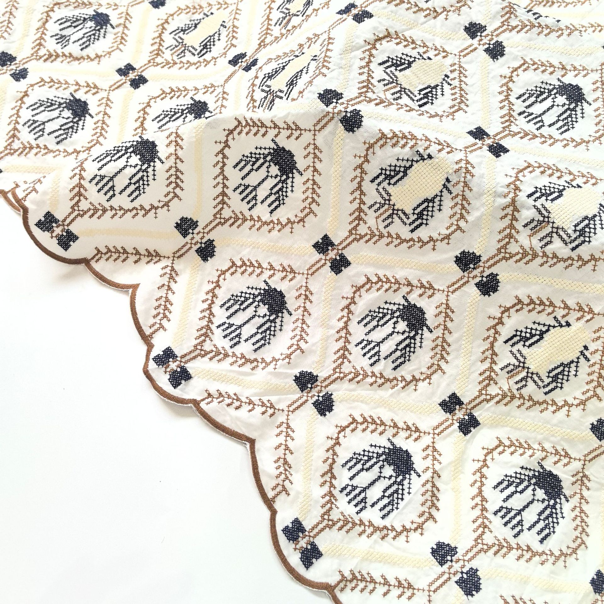 New Trendy Foreign Trade Cross-Stitch Cotton Embroidery Lace Fabric for Clothing and Skirts
