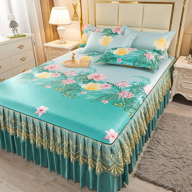 Summer Bed Skirt Ice Silk Mat Three-piece Set Lace Lace Cool Breathable Air Conditioning Mat Folding Soft Cool Rattan Mat