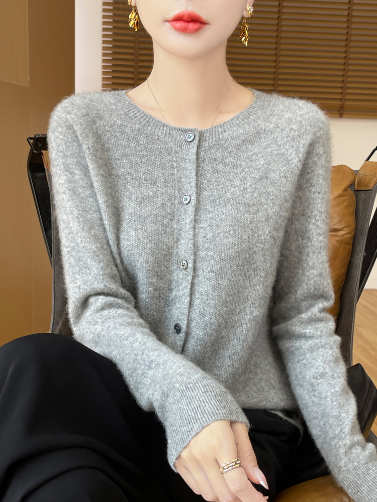 Picture of Wool Cardigan Women's Autumn and Winter New Loose Knitted Sweater First-Line Garment Solid Color Sweater High-end Atmospheric Coat Top