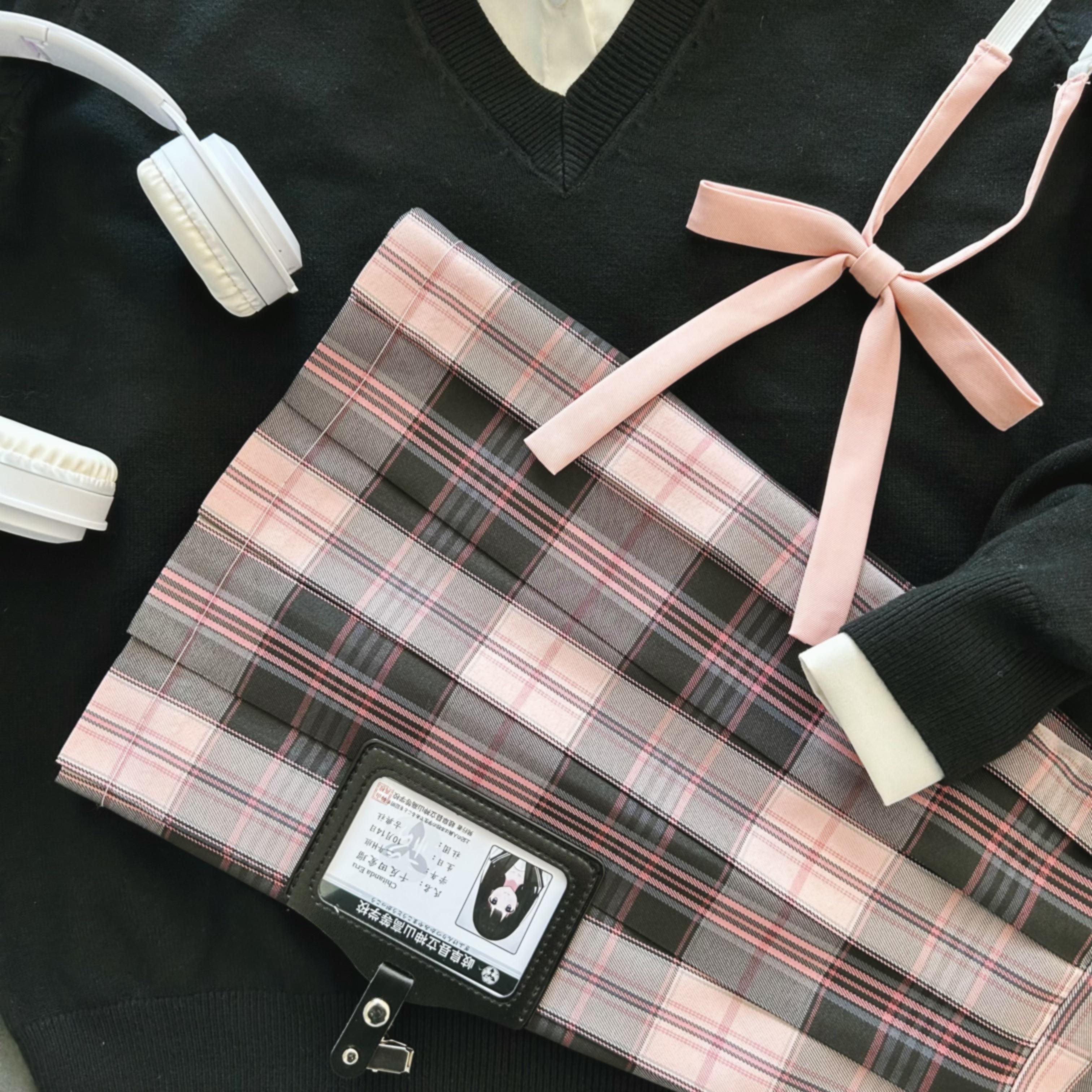 Original JK uniform [pink fog sea] autumn and winter black pink plaid skirt sweet cool hot girl student Japanese college style skirt