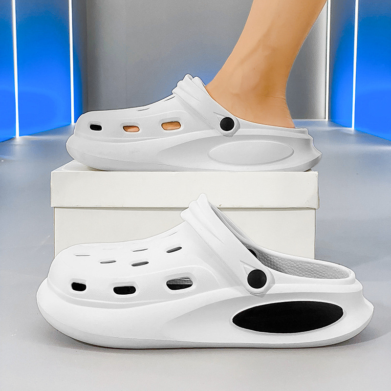 Eva Clog Shoes for Men, Summer Breathable Men's Sandals, Lightweight Sports Outdoor Drifting Beach Closed-Toe Slippers for Men