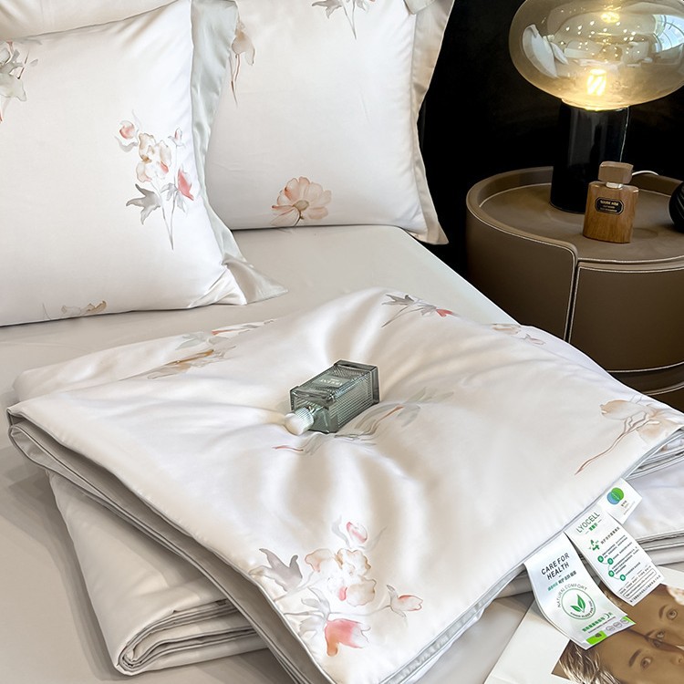 Picture of 2025 New Summer Fresh Summer Quilter Four-piece Light Luxury High-end Tencel Cool Summer Quilter Ice Silk Air Conditioned Quilter