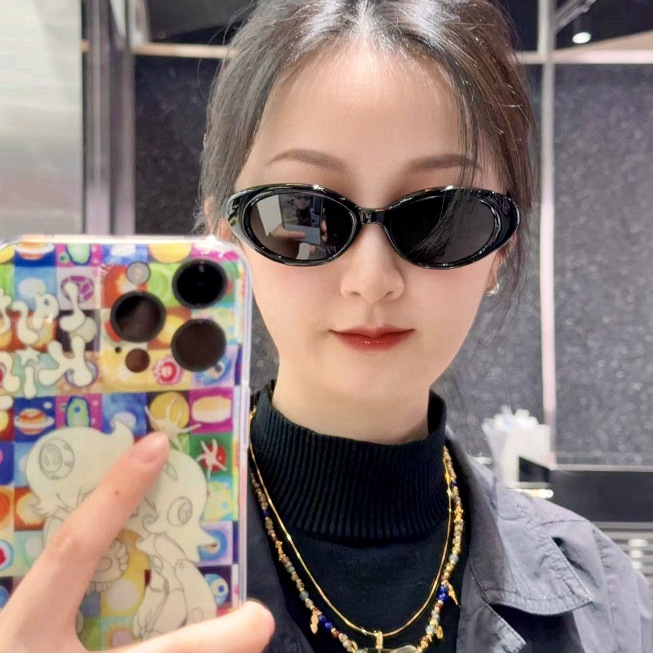 Picture of 2024 Explosions GM Plate Sunglasses Women's Slim Little Red Riding Book Star Same Style Dada Sunglasses Korean Style Void Fashion