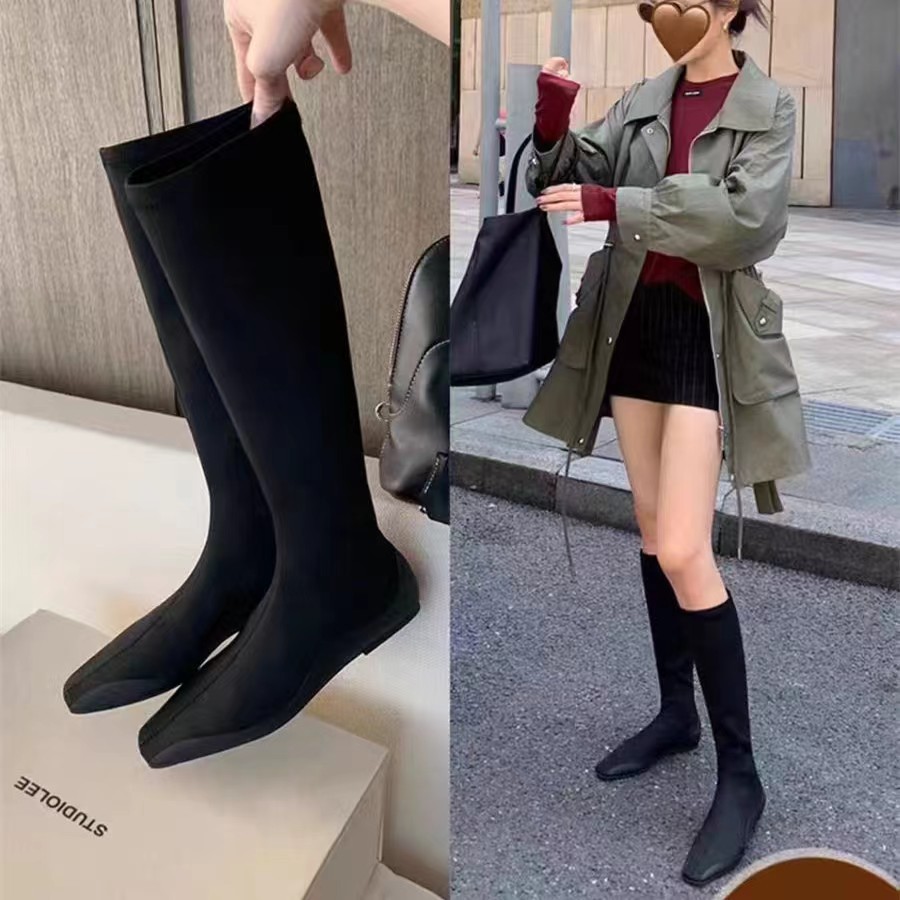 Grape Mom Autumn and Winter New Fashionable Cartoon Legs ~ Elegant Square Head Flat Bottom Boots Socks Boots Wrappa Legs Thin Boots Women