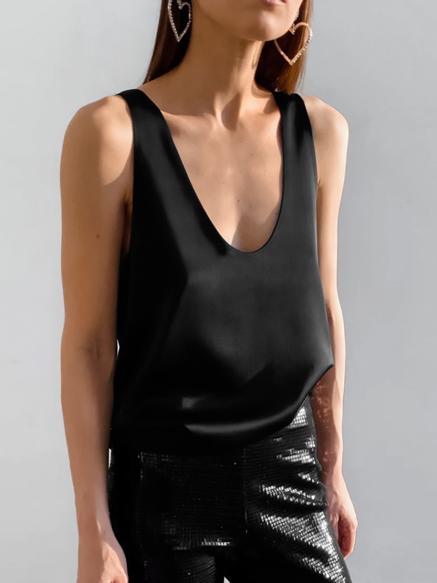 Picture of 2025 Summer New Pure Color Satin U-Neck Sleeveless T-Shirt European and American Versatile Street Style Vest Wholesale for Women