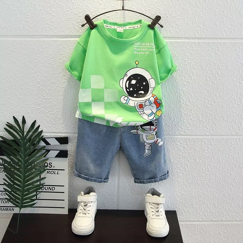 Picture of Children's Summer Men's Short-sleeved Shorts Breathable Two-piece Sports Casual Round Neck Slim-fit T-shirt suit Green