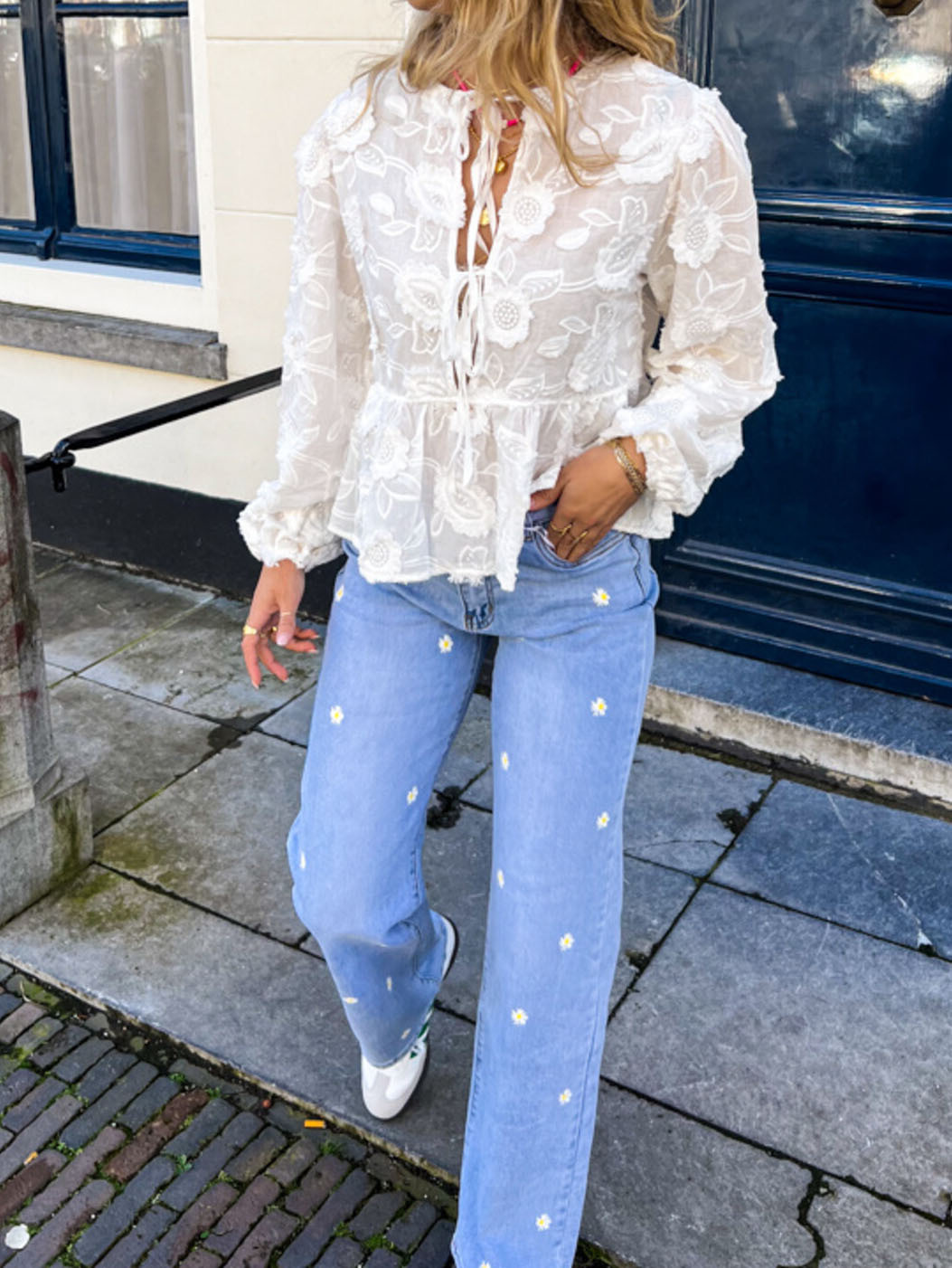 2025 European and American Hot-Selling Women's Lace-Up Cut Out Long Shirt Spring and Summer Elegant Fashion Sexy Elegant Lace Long Sleeves