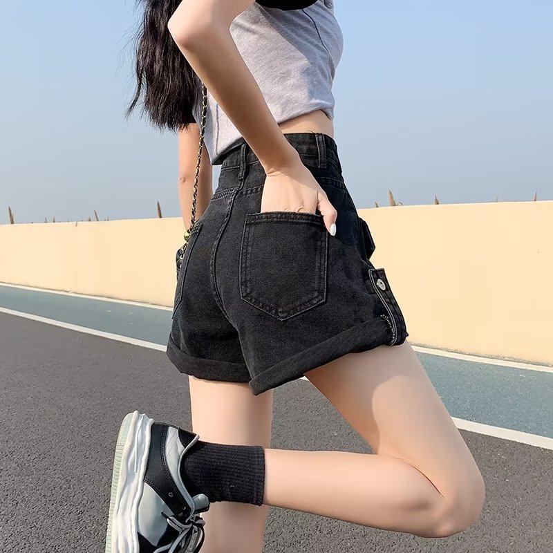 Picture of Blue curling Denim shorts women's summer 2024 New loose slimming high waist design sense a-Line hot pants