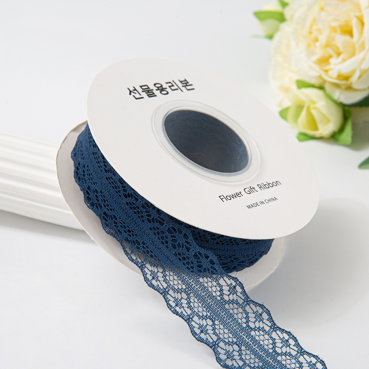 Picture of 25 yards hollow lace with lotus leaf lace polyester snow yarn bouquet flower packaging material handmade diy gift box