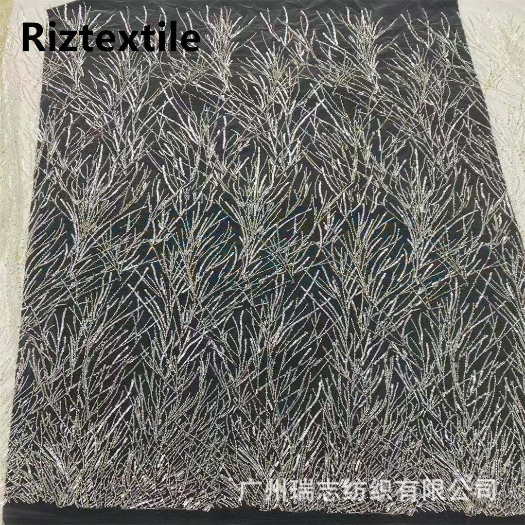 European and American White Wedding Dress Diamond Beads Lace Fabric Branch Line Pour Silver Beads Sequin Evening Dress Fashion Fabric